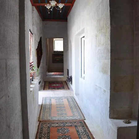 Gaferli Stone House Bed & Breakfast *